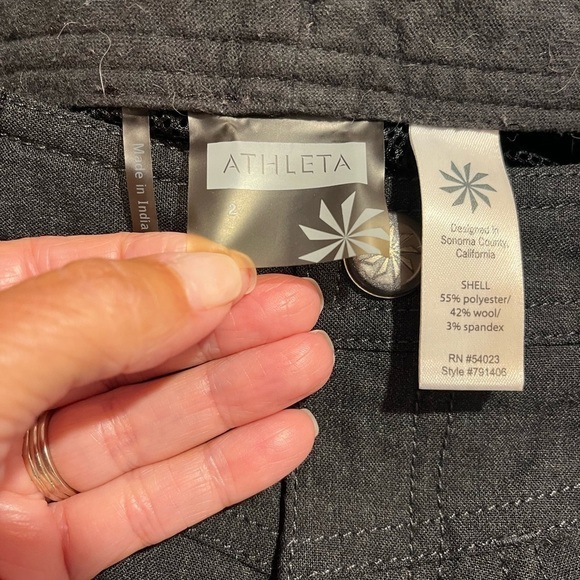 Athleta Canyon Wool Blend Zip Calf Pockets Pants Sz 2 NWOT - Picture 4 of 8